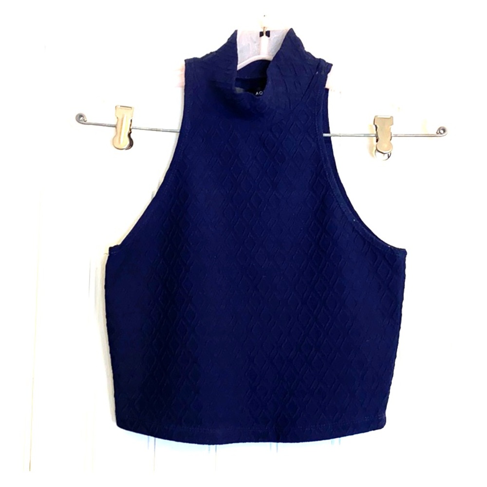 Blue Patterned Crop Top